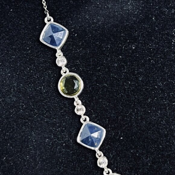 Silver Tone Lariat Neccklace With Blue Green And Yellow Faceted Crystals (5376) - Picture 2 of 5